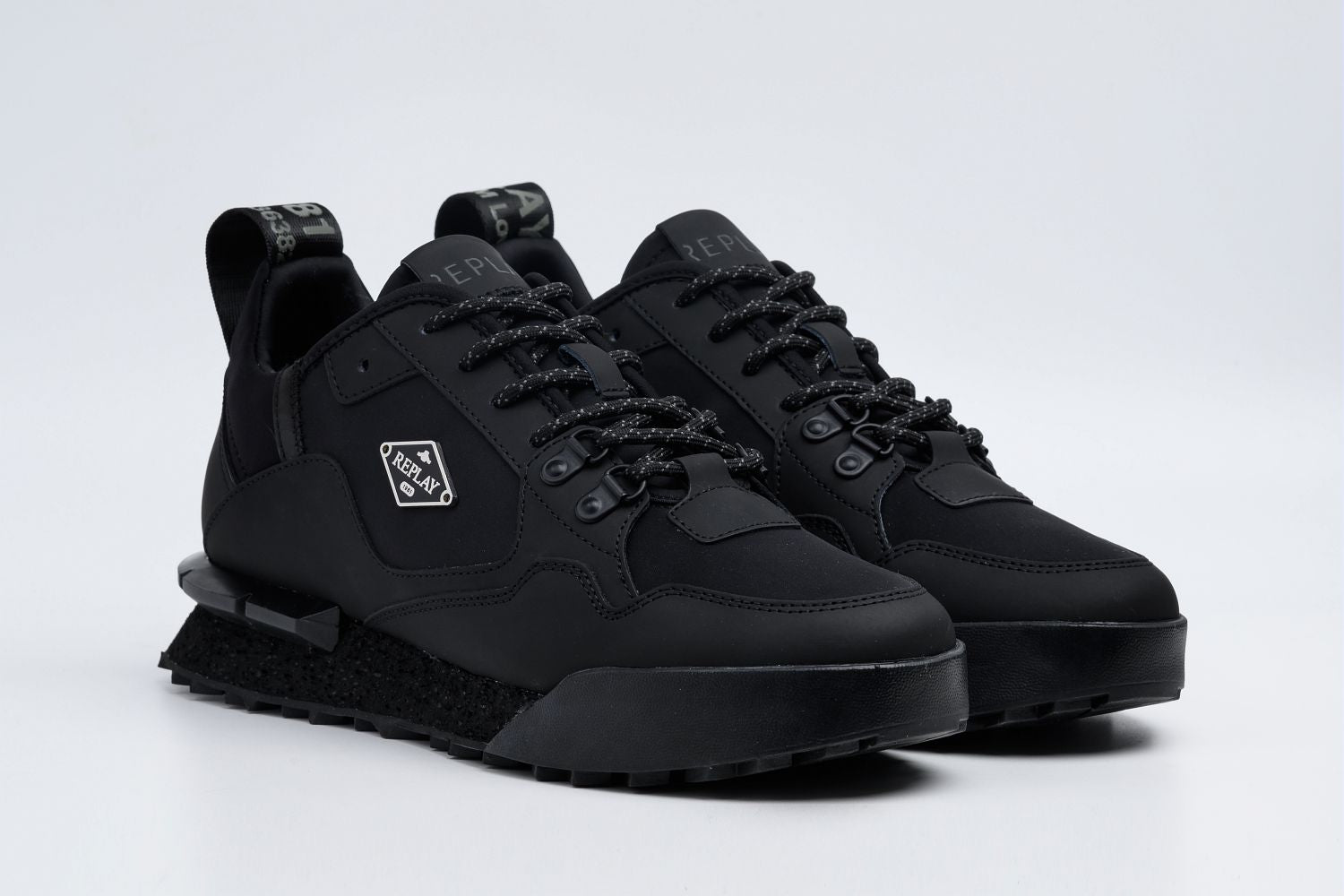 FIELD SPEED RHOMBUS LACE-UP SNEAKERS | BLK RS1P0067L