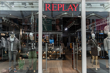 Replay Menlyn