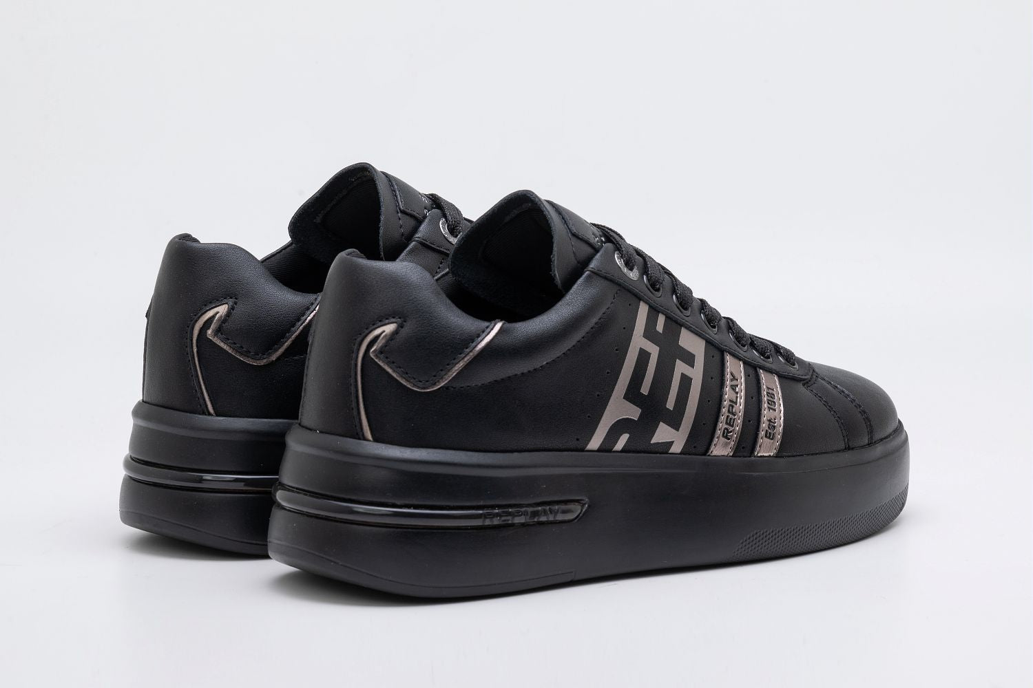 UNIVERSITY W STRIPES LACE-UP SNEAKERS | BLK RZ4N0014L