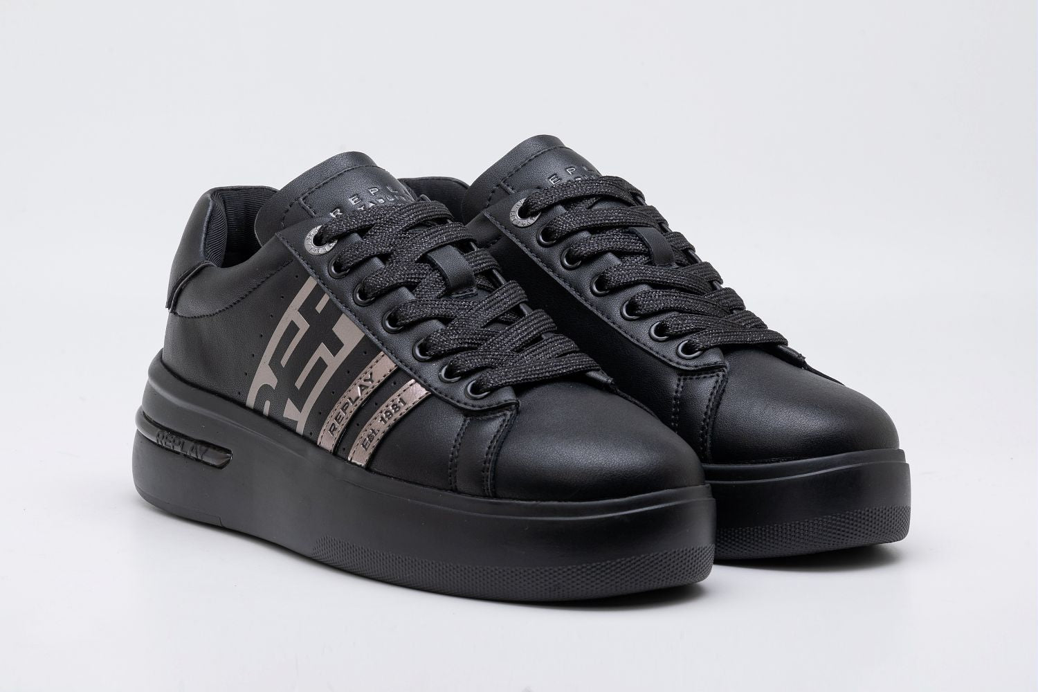 UNIVERSITY W STRIPES LACE-UP SNEAKERS | BLK RZ4N0014L
